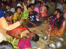 রুহিয়াএ বাসর ঘরে বরের মৃত্যু – জীবিত করতে চলে কয়েক ঘণ্টাব্যাপী ঝাঁড়ফুক