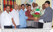 শিবগঞ্জ এম.এইচ. মহাবিদ্যালয় জাতীয়করণের তালিকাভুক্ত হওয়ায় বিভিন্ন মহলে ফুলেল শুভেচ্ছা প্রদান