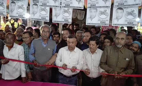 শিবগঞ্জের মোকামতলা ও পাকুড়তলায় উপজেলা চেয়ারম্যান প্রার্থী রিজুর নির্বাচনী অফিস উদ্বোধন