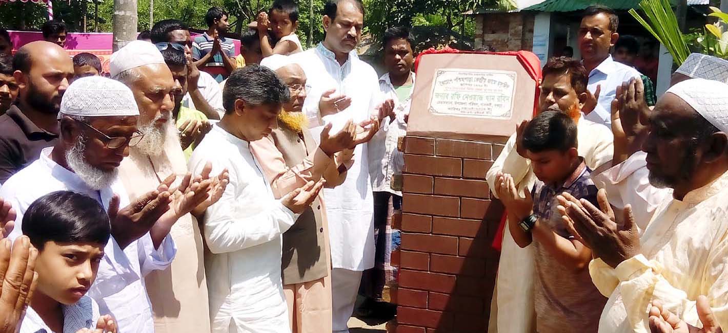 বগুড়া গাবতলীর কাগইল কৈঢোপ পশ্চিমপাড়া জামে মসজিদের পুনঃ ভিত্তি প্রস্তর স্থাপন