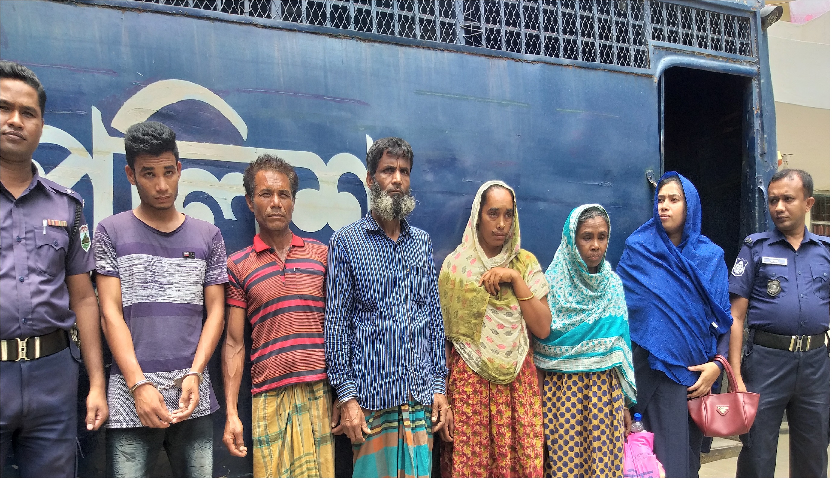 সোনাতলায় বিভিন্ন মামলায় ১১ জন কে আটক করে জেল হাজতে প্রেরণ