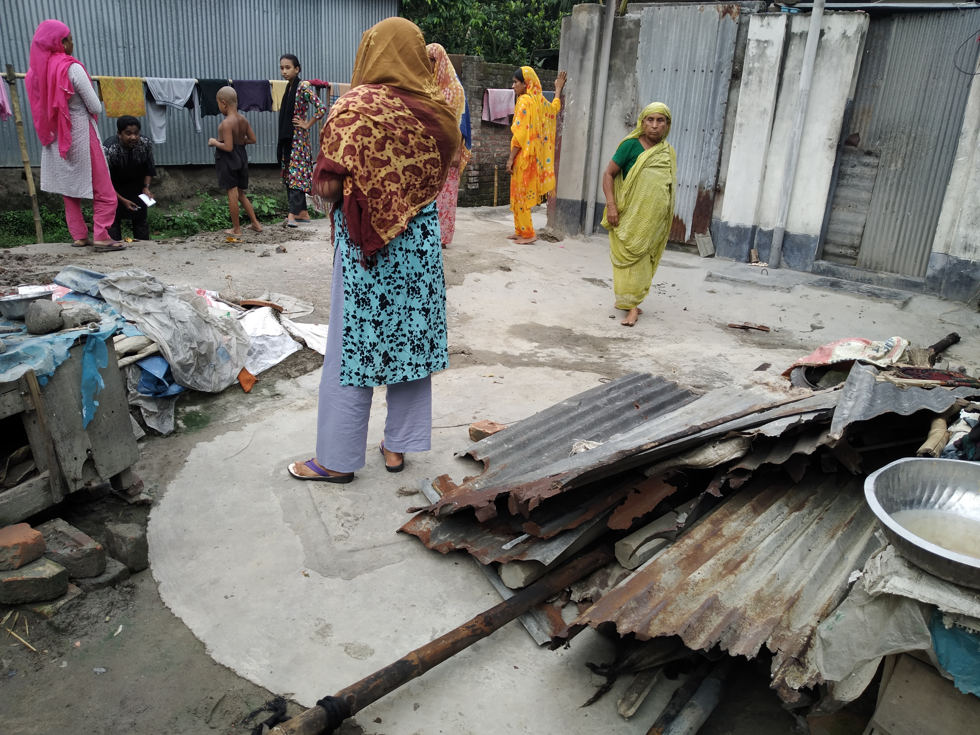 সোনাতলায় জমিজমা সংক্রান্ত জেরে বাড়িঘর ভাংচুর