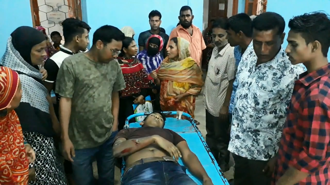 ঠাকুরগাঁওয়ে মাইক্রোবাসের ধাক্কায় নিহত-১