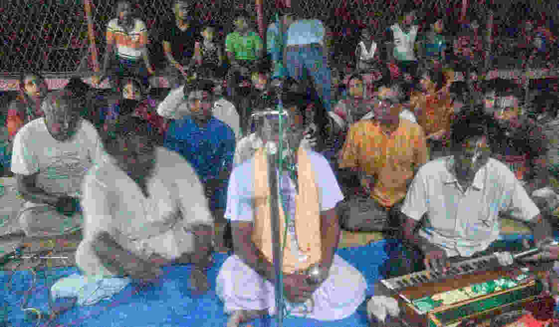 কলারোয়া ঝিকরা হরিতলা দূর্গা পুজা মন্দিরে রথ যাত্রারা ছিনান যাত্রারা অধিবাস অনুষ্টিত