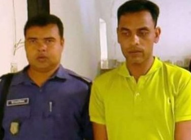 গাইবান্ধায় প্রেমিকার নগ্ন ছবি তুলে ১০ লাখ টাকা দাবি প্রেমিকের