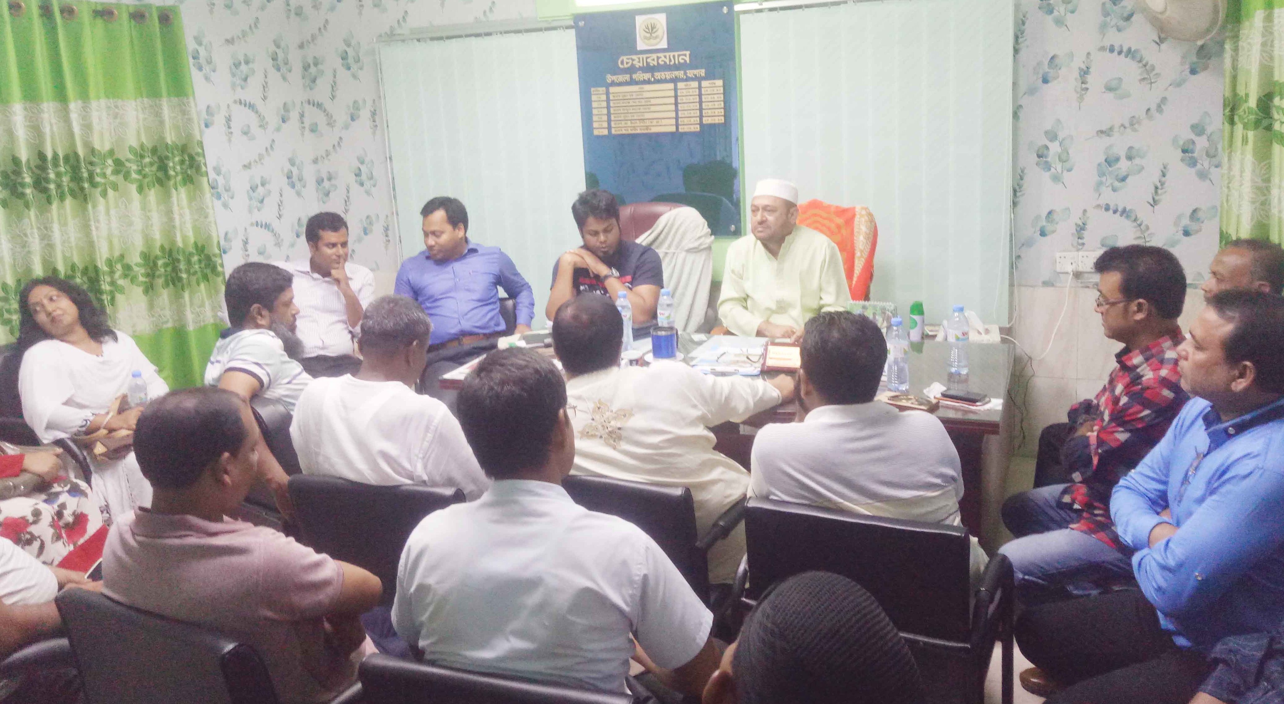 অভয়নগরে সাংবাদিক লাঞ্চিত’র ঘটনায় ফলপ্রসু বৈঠক; আহুত মানববন্ধন স্থগীত