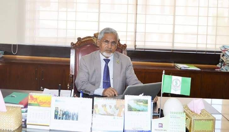 জন্মদিনে ভালোবাসায় সিক্ত হাবিপ্রবি উপাচার্য অধ্যাপক আবুল কাসেম